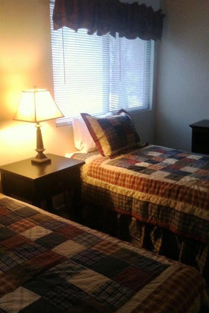 White Mountain Experience Hotel Jackson Bagian luar foto